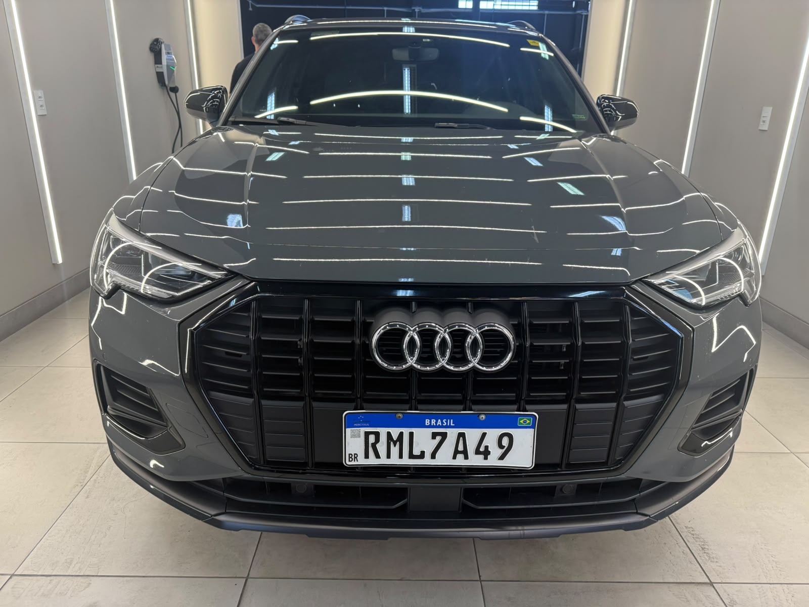 AUDI Q3 BLACK S-LINE 1.4 TSFI S-TRO