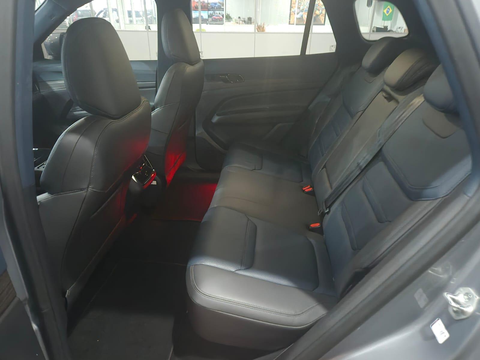 e1602cf1-763b-44b2-8b14-b2ff829ee71b.jpg